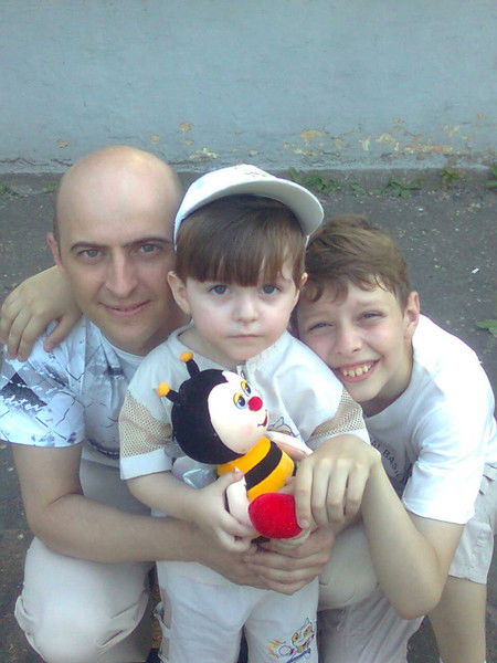 Паша Назаров