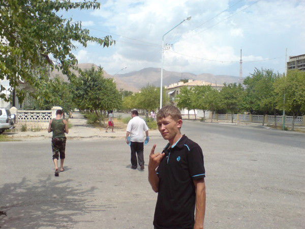 Женя Борисов