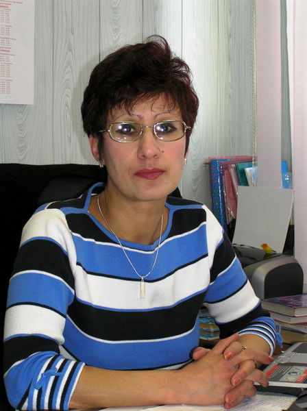 Наташа Хандогая