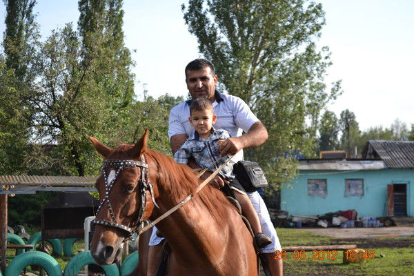 Мансурбек Хакимов