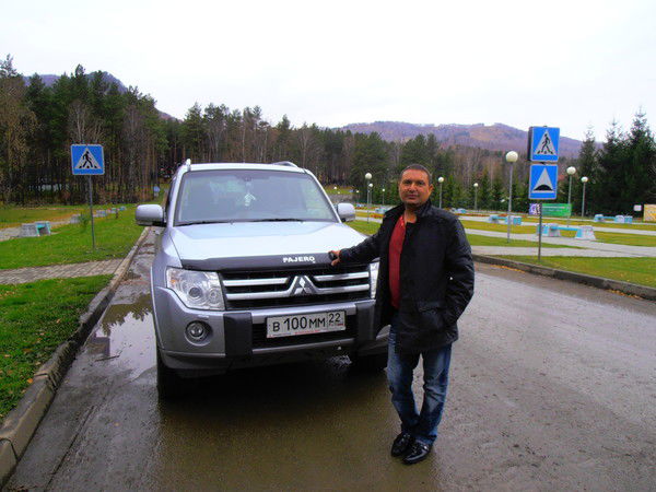 Михаил Антонов