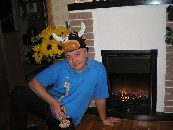 Виктор Пустовит