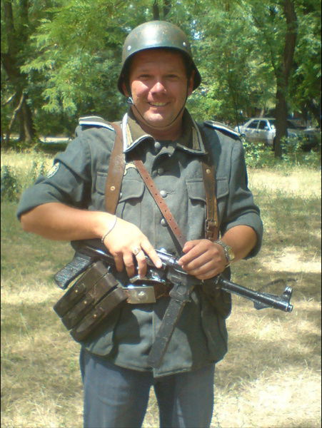 Рома Морозов