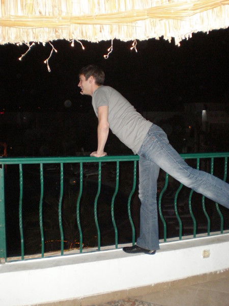 Неизвестно Неизвестно