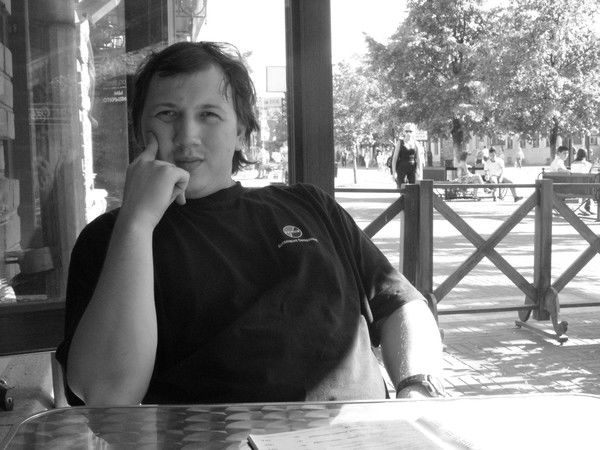 Неизвестно Неизвестно