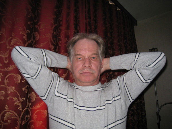 Леонид Иванов