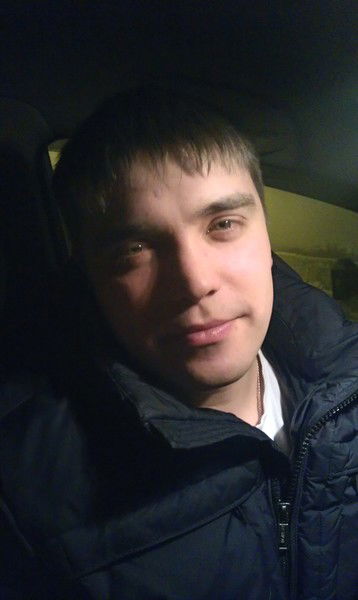 Максим Калашников