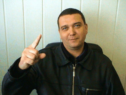 Андрей Леонов