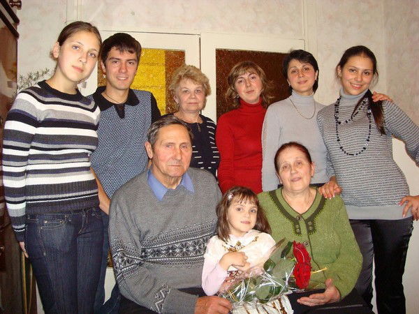 Владимир Серов