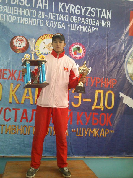 Рустамбек Аттокуров