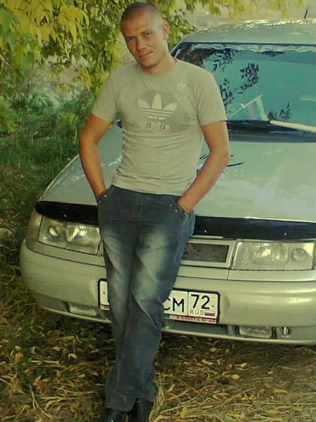 Денис Макаров