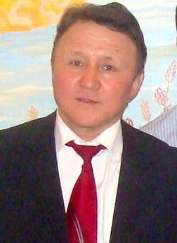 Акылбек Оралгазин