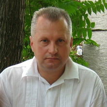 Владимир Романов