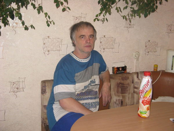 Виталий Левченко