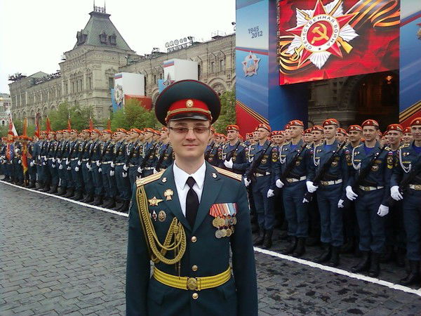 Евгений Мартынов