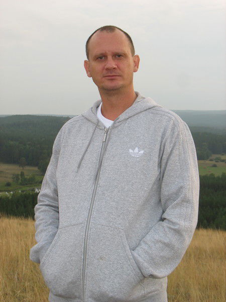 Олег Карпенко