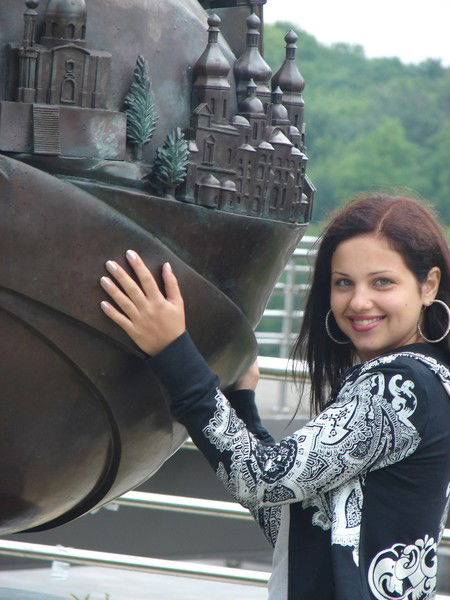 Инна Поштар