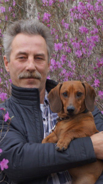 Геннадий Голяковский