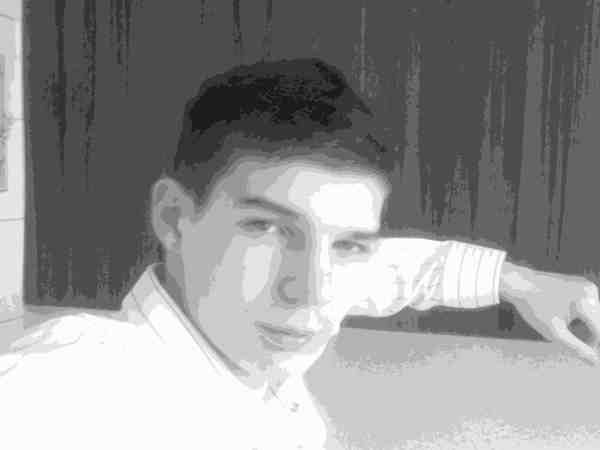 Макс Сапунов