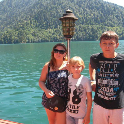 Яна Шестоперова