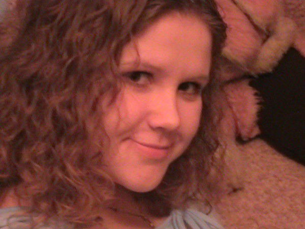 Анна Леонтьева