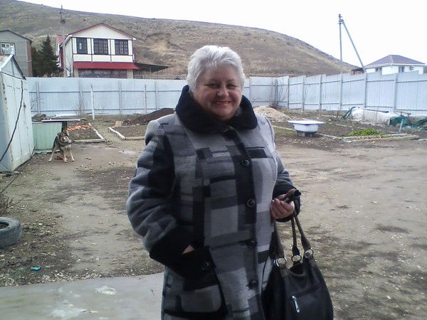 Валя Альчимбаева