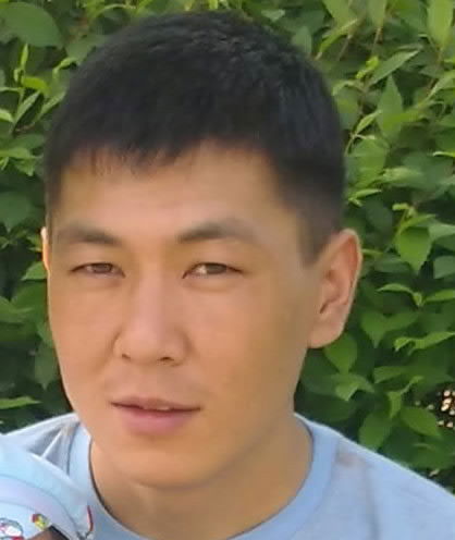 Роман Хулаев