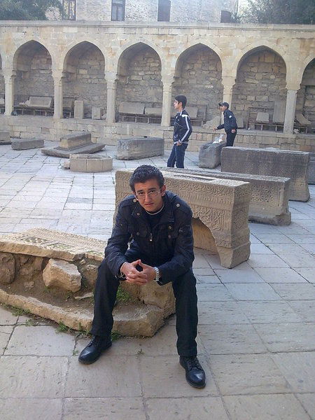 Сем Захаров