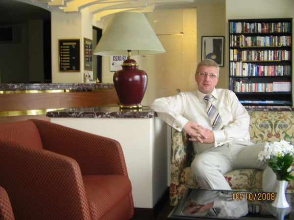 Александр Решетников