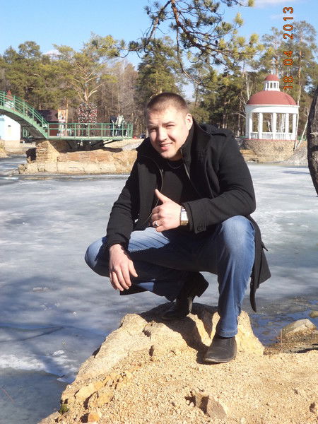 Анатолий Баженов