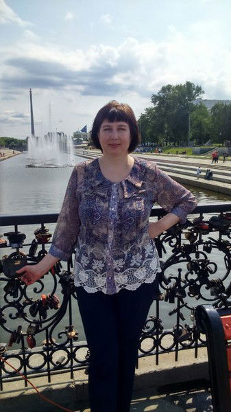 Божена Бобровская