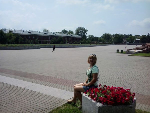 Алла Черкас