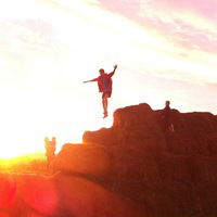 Антон Богданов