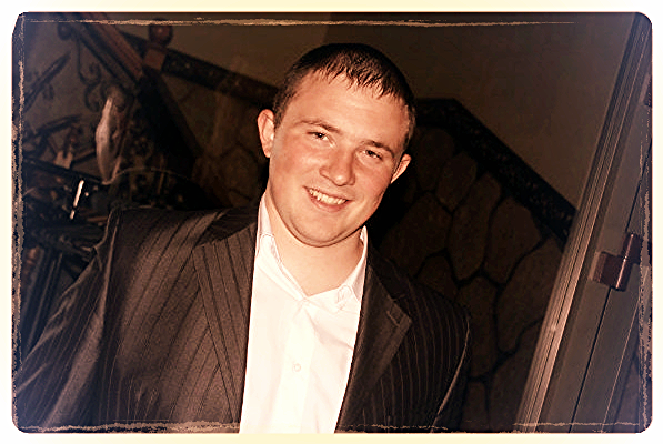 Александр ___