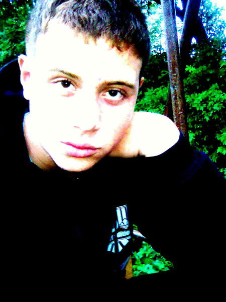 Артём Сахалин