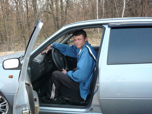 Михаил Акованцев