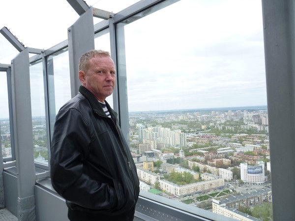 Игорь Карпов