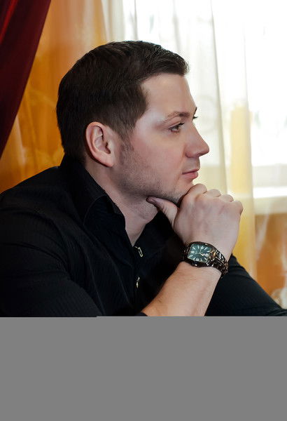 Максим Волков