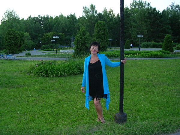 Елена Тихонова (Безбородова)