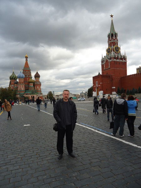 Игорь Уваров