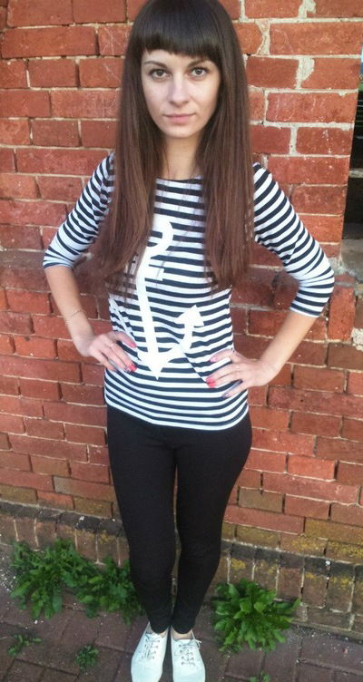 Любовь Sladenkaya