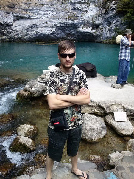 Андрей Андрей