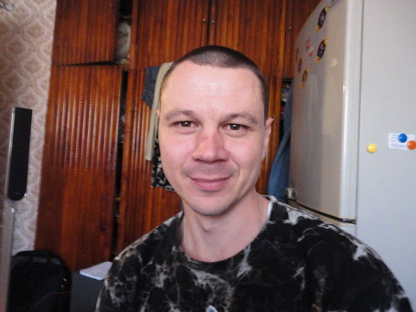 Евгений Иванов