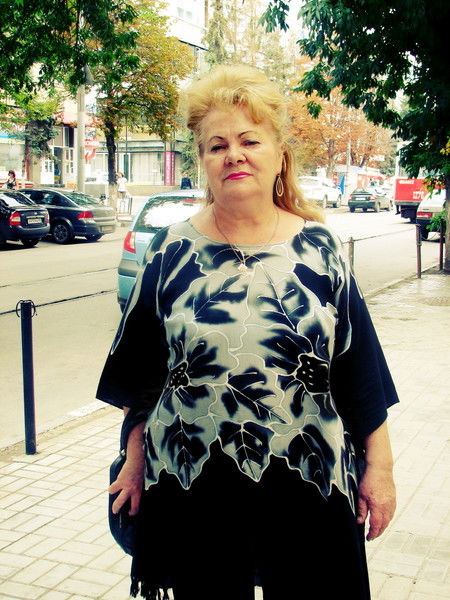 Людмила Столбова