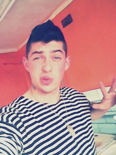 Рома Николаенко