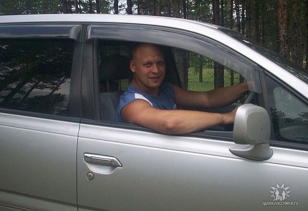 Сергей Скажутин