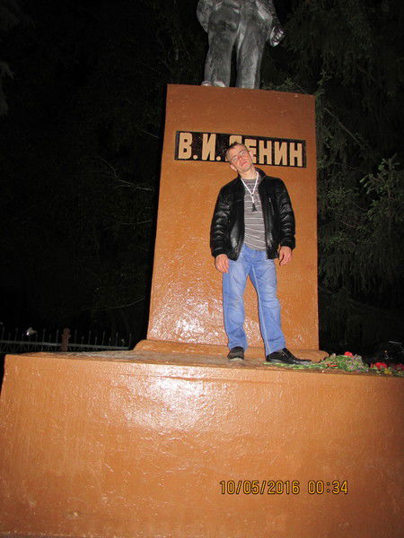 Михаил Хохлов