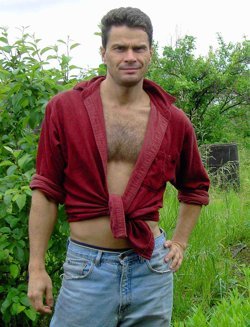 Денис Киров