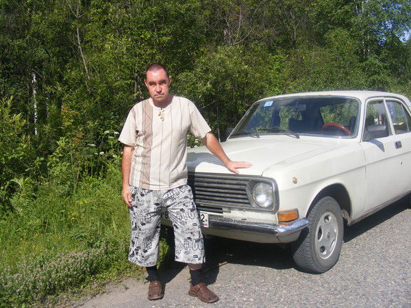 Аркадий Дудин