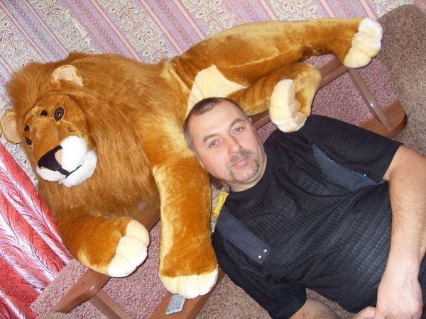 Николай Шарапов